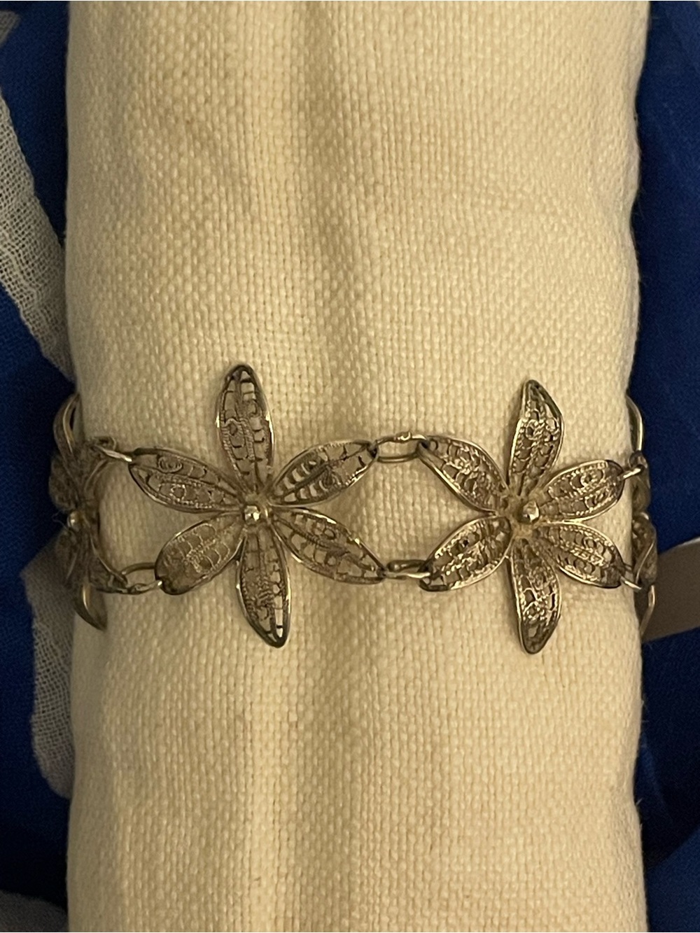 Delicate Floral Link Bracelet - Lily Blooms vintage 925 sterling silver antique